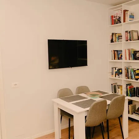 Apartmán Flat In Heart Of