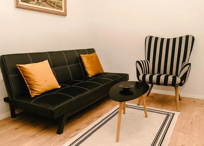 Flat In Heart Of 아파트 *